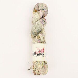 Swift High Street Fingering Weight Yarn SW Merino Silk 438 Yds Dark Brooklyn